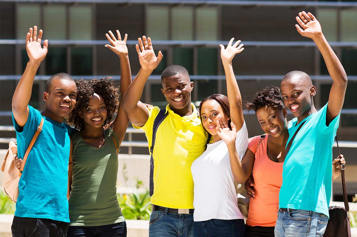 Lancement du parrainage des étudiants par leurs aînés des grandes écoles